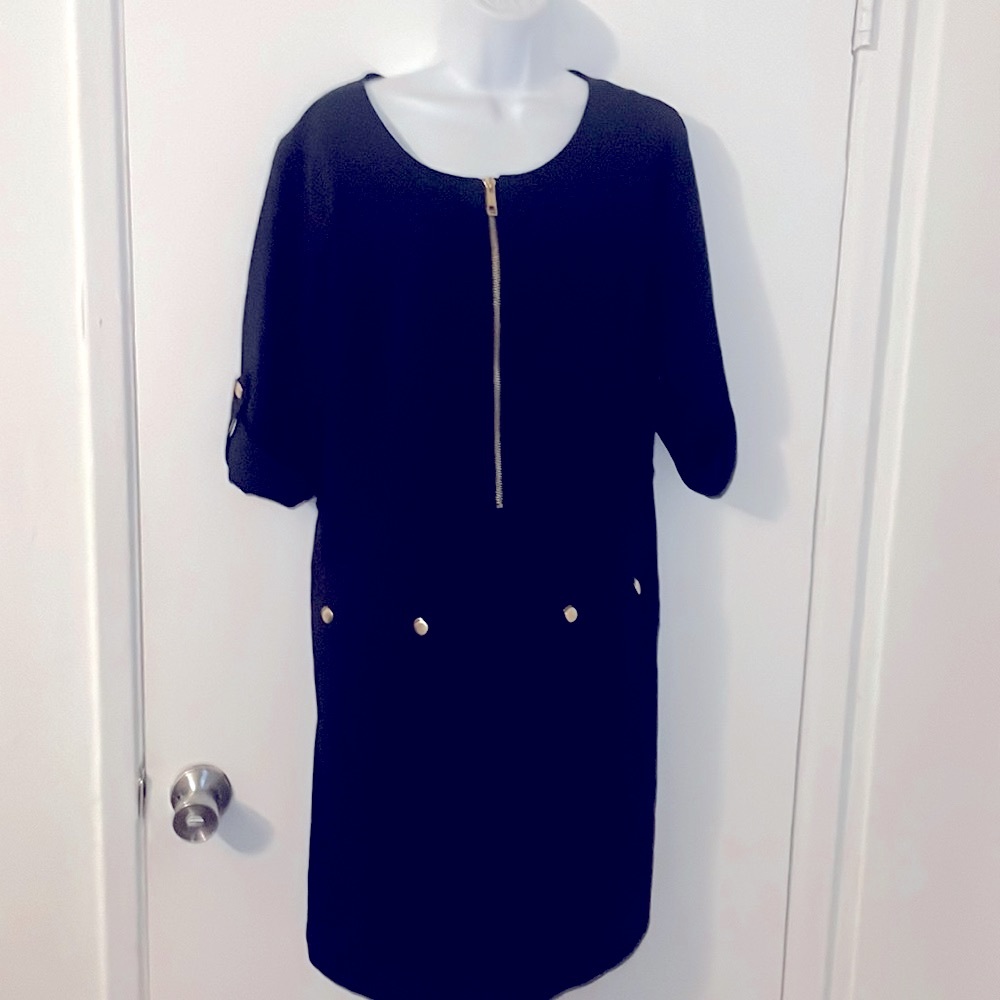 Sharagano career black shirt dress gold snaps size 14